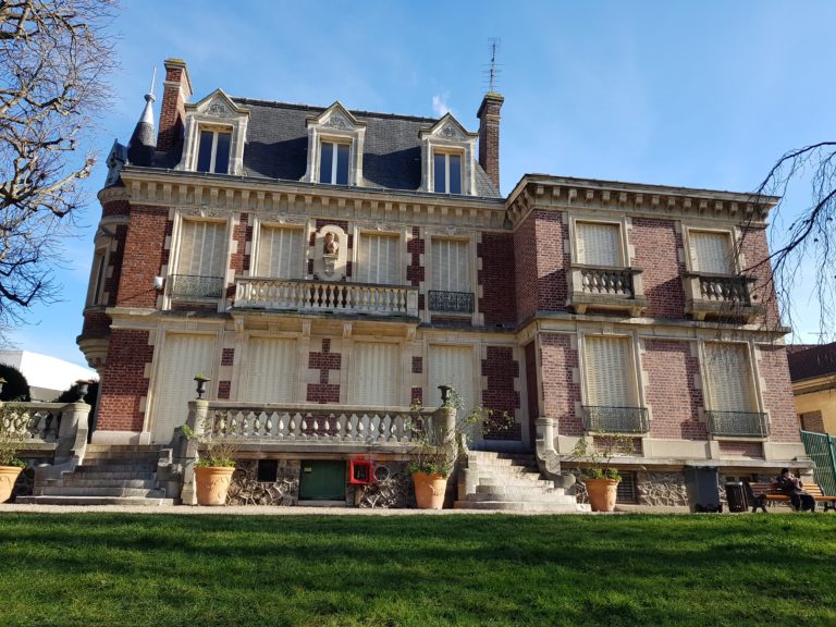 8 Rue Des Anciennes Mairies 92000 Nanterre